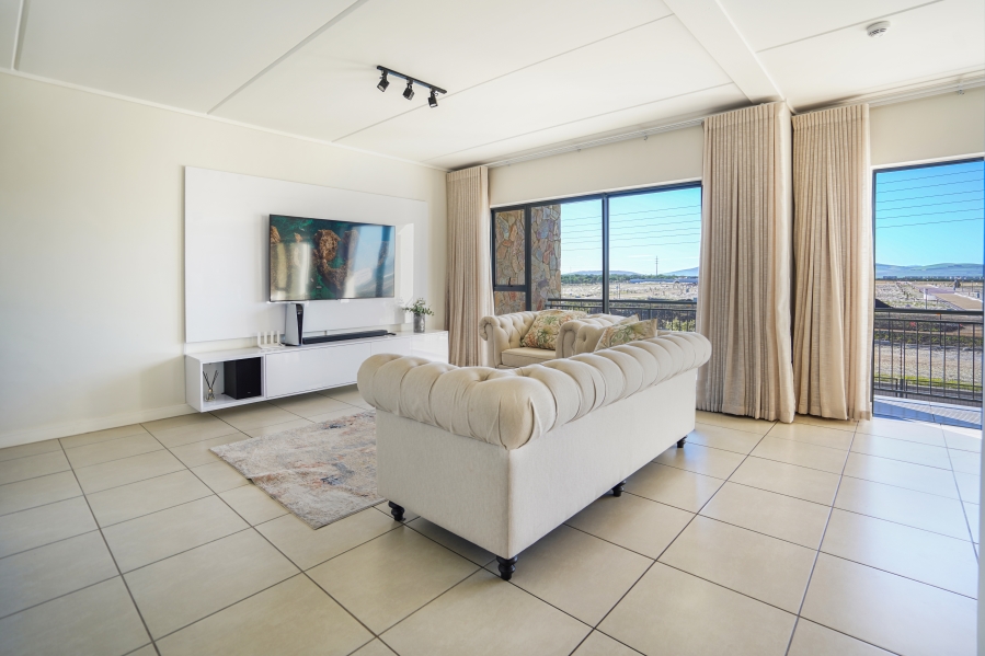 3 Bedroom Property for Sale in Sandown Western Cape